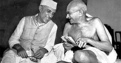 Nehru - Gandhi